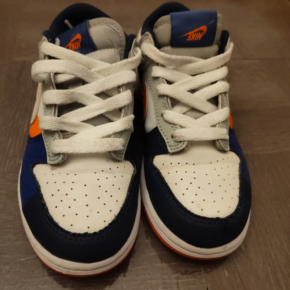 Nike Kids' Sneakers in White, Blue, and Orange - Picture 2 of 8